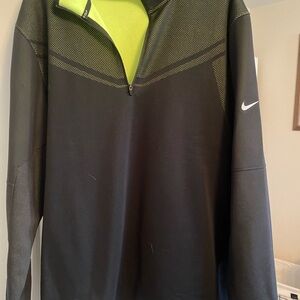 Nike Golf black with yellow lining  Pullover